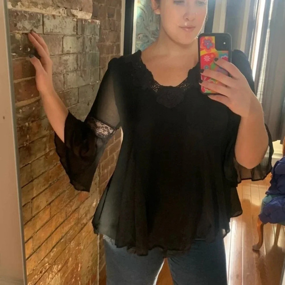 Free People Blouse Lace Embroidered Bell Sleeve Flowy Black M Romantic Festival - Picture 1 of 4